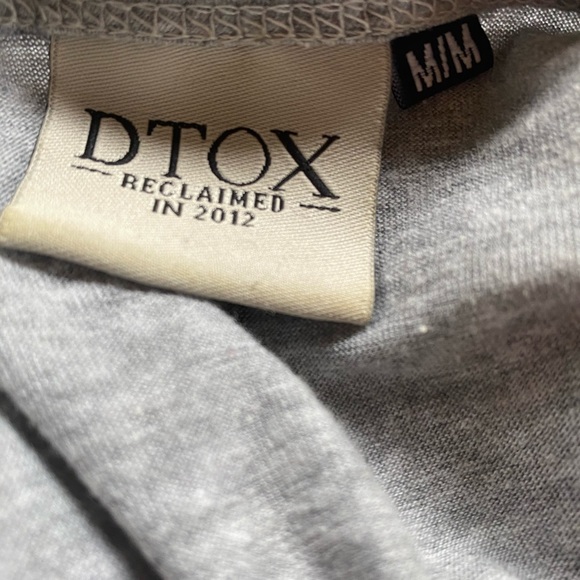 💰3 for $20 - A bit longer shirt 3/4 arms - Picture 4 of 7